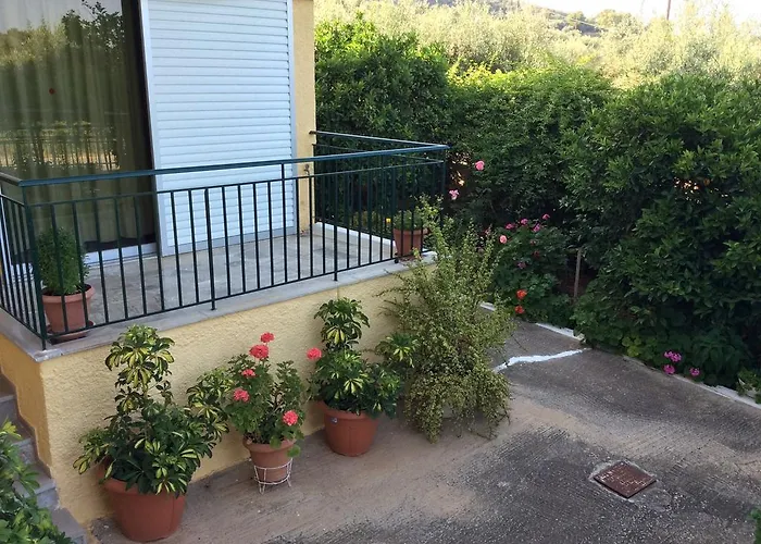 Rania Apartmán Tolón