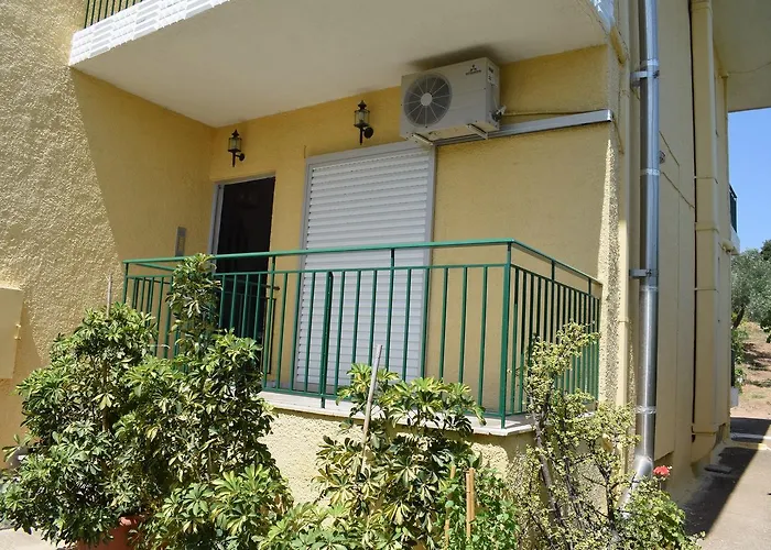 Rania Apartmán Tolón